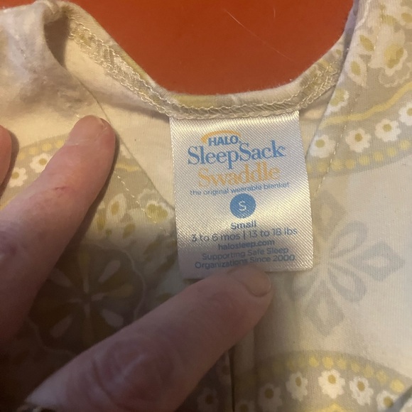 Newborn Baby Boys’ Clothing Lot with Size Small Halo Sleep Sack - Picture 3 of 10